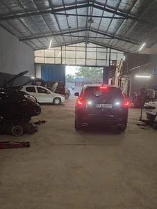 تعمیرگاه تخصصی خودرو هوندا