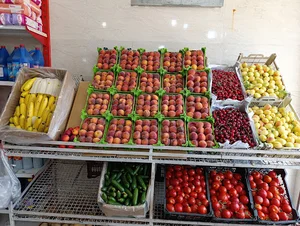 سوپر مارکت بهمنی