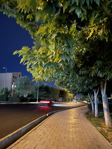 میدان اشراق (گلدان میدانی)
