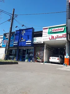 ایساکو تقی پور