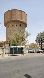 برج آجری منبع قدیمی آب
