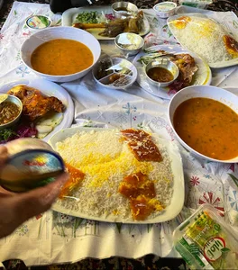 رستوران باغ ایرونی