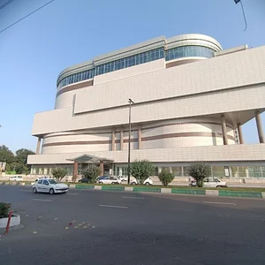 مجتمع بزرگ فرهنگی و تجاری آدینه