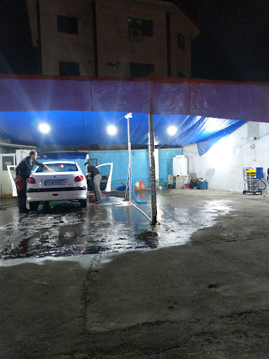 کارواش حسن نیا