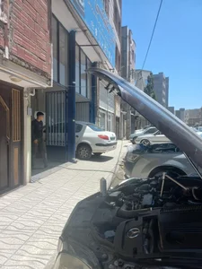 تعمیرگاه‌ تخصصی خودرو کریم 2