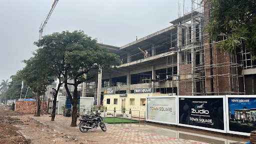 Town Square by Apple’s Height