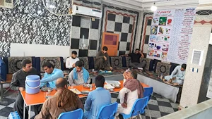 ساندویچ صبحانه خان داداش