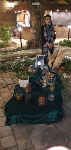 کافه هتل قو