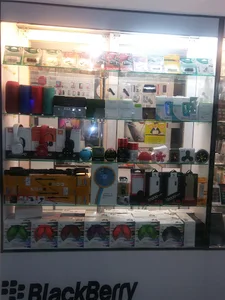 Mobile Padide Ghezeljeh