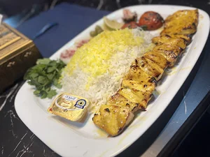 مجتمع گردشگری و پذیرایی باغ تالار باران
