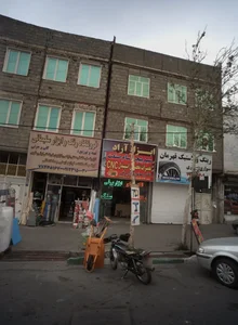 فروشگاه رنگ و ابزار سلیمانی 3
