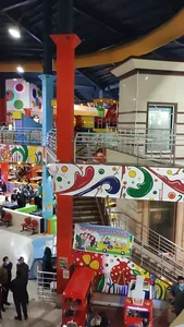 قصر بازی رشت 4