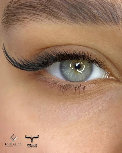 سالن تخصصی اکستنشن مژه دکتر لشز