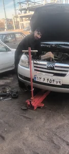 تعمیرگاه تخصصی چلنجر(مهدی اسحاقی)