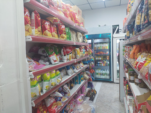 فروشگاه مواد غذایی جوادی