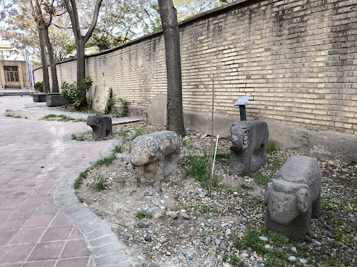 Azerbaijan Museum, Historical Figure Stones