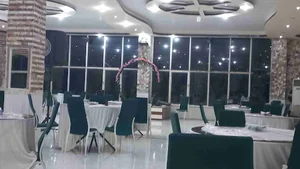 قصر زرین