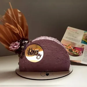 کیک خونگیِ به وقت کیک(کیک اُکلاک بندر) حداقل سه روز الی یک هفته قبل سفارش خود را ثبت کنید