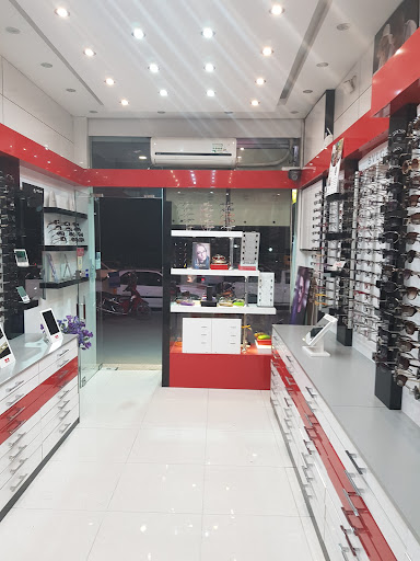 عینک لحظه‌ها