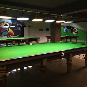 Pars billiard club
