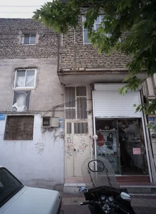 بوتیک لباس و اکسسوری زنانه