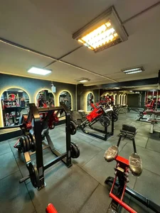 باشگاه ورزشی اسپاکو 4