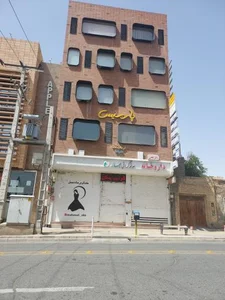 داروخانه دکتر لطفی مالدار 2