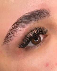 اکستنشن تخصصی مژه نغمه دهکده المپیک | کاشت مژه