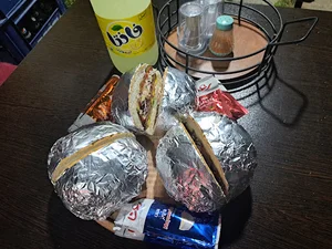 اغذیه حافظ