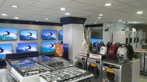 فروشگاه بلومبرگ (مهدی نژاد)