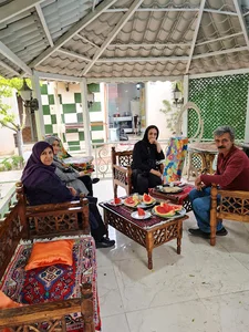 آقای دیزی همدان