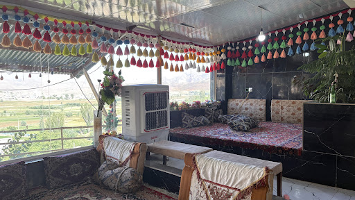 رستوران سنتی تاتزا کوهرنگ