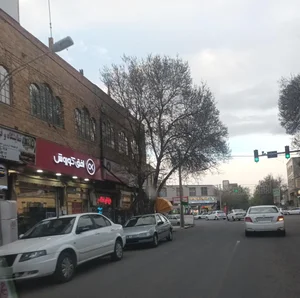 فروشگاه زنجیره ای رفاه سراب 2