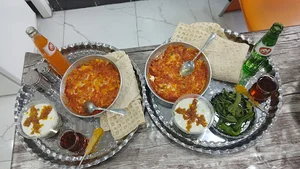 کافه رستوران سنتی ژاوەرۆ