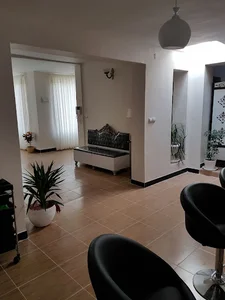Seifi hairdressing school