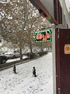 داروخانه دکتر پیرحیاتی
