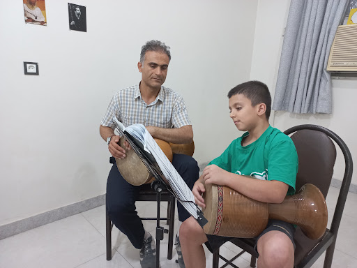 آموزشگاه موسیقی آهنگ