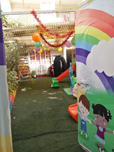 مهد کودک و پیش دبستانی هدهد