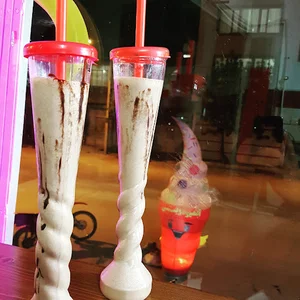 آبمیوه و بستنی شازده