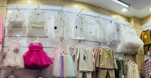فروشگاه پوشاک بچگانه شادان