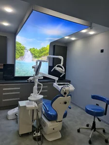 مطب دکتر نظیری - دکتر کامگار