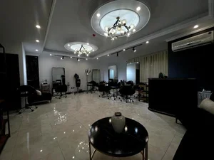 مرکز تخصصی رنگ و کراتین زهرا معصومی 2