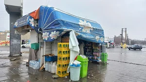 دکه تنقلات جنوبی پل فردیس