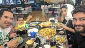رستوران کاتلیا
