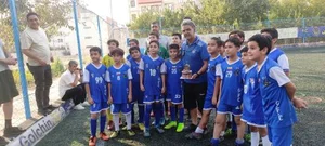 آکادمی فوتبال گلچین