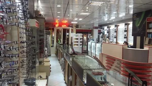 بینایی سنجی کلبه-خانه عینک 2