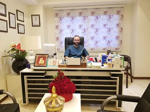 Dr. Mehrdad mansourinia