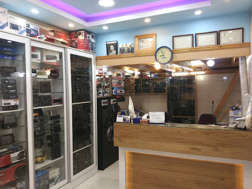 خدمات صوت اتومبیل اکبری