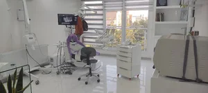 مطب دندانپزشکی دکتر سارا روغنی