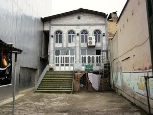 حسینیه قدس